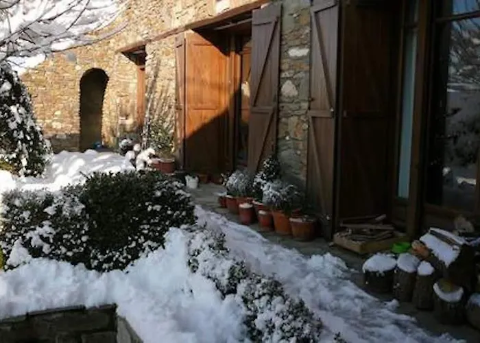 Traditional Greek Lodge